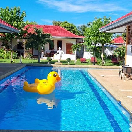Meyers Hua Hin Hotel Bagian luar foto